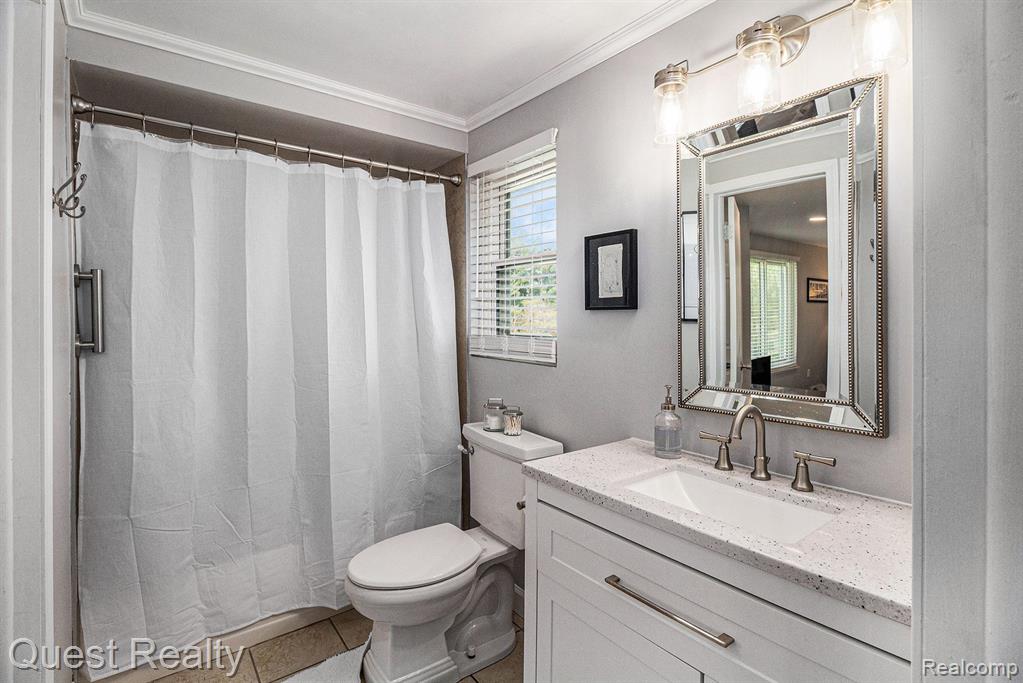 5395 FARLEY Road, Clarkston, MI — Photo 25