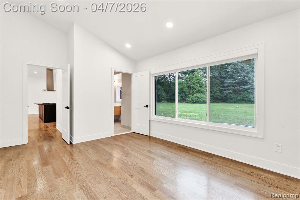 6284 Malvern Drive, Troy, MI 48098 — Photo 23
