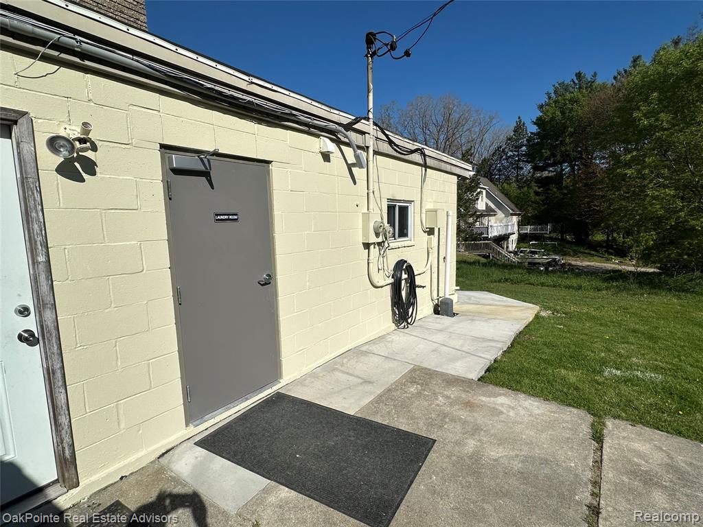 16001 Dixie Highway, Holly, MI 48442 — Photo 5