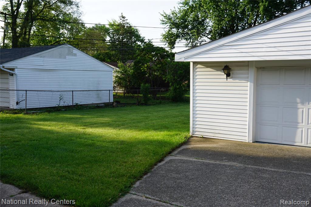 31743 Rush Street, Garden City, MI — Photo 3