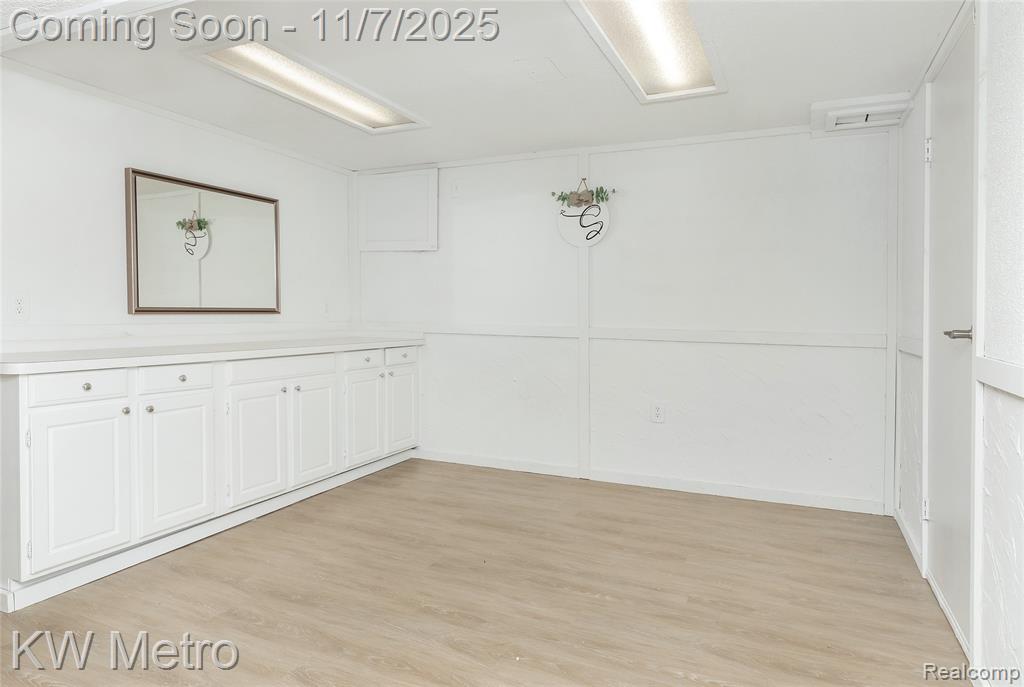 5338 Berwyck Drive, Troy, MI 48085 — Photo 34