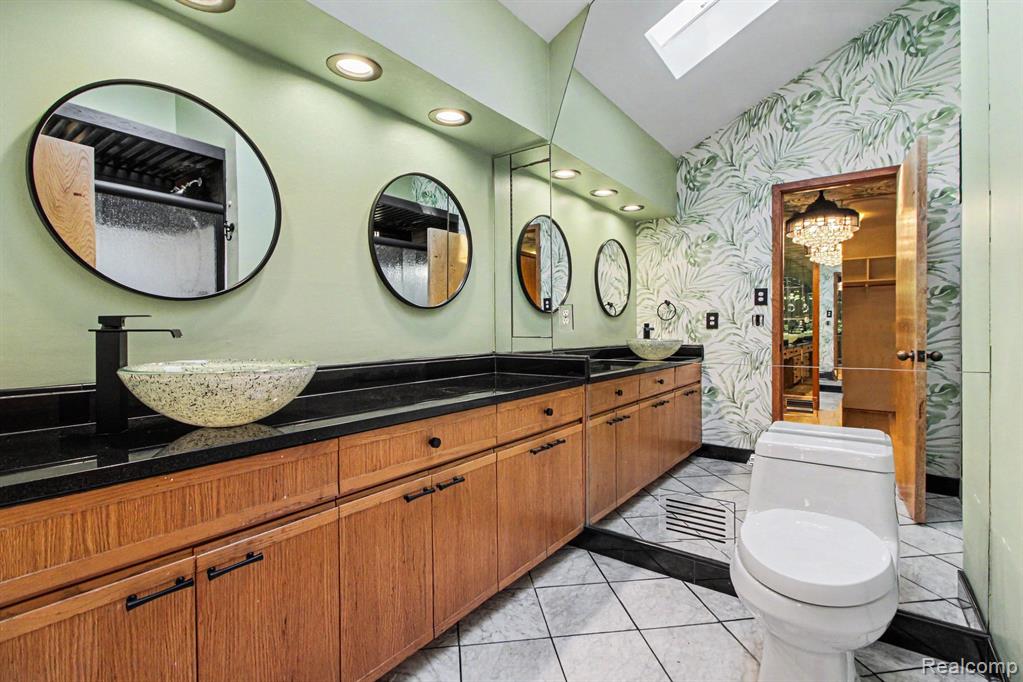 2501 Doleman Drive, West Bloomfield, MI 48324 — Photo 34