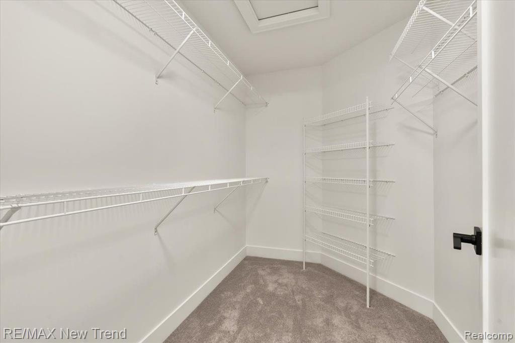 6515 CAMBRIDGE Circle, Clarkston, MI — Photo 23