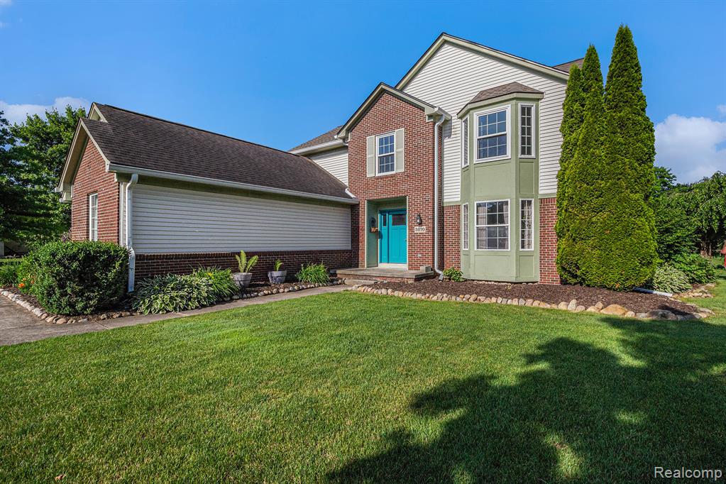 5270 Dillon Drive, White Lake, MI 48383 — Photo 2