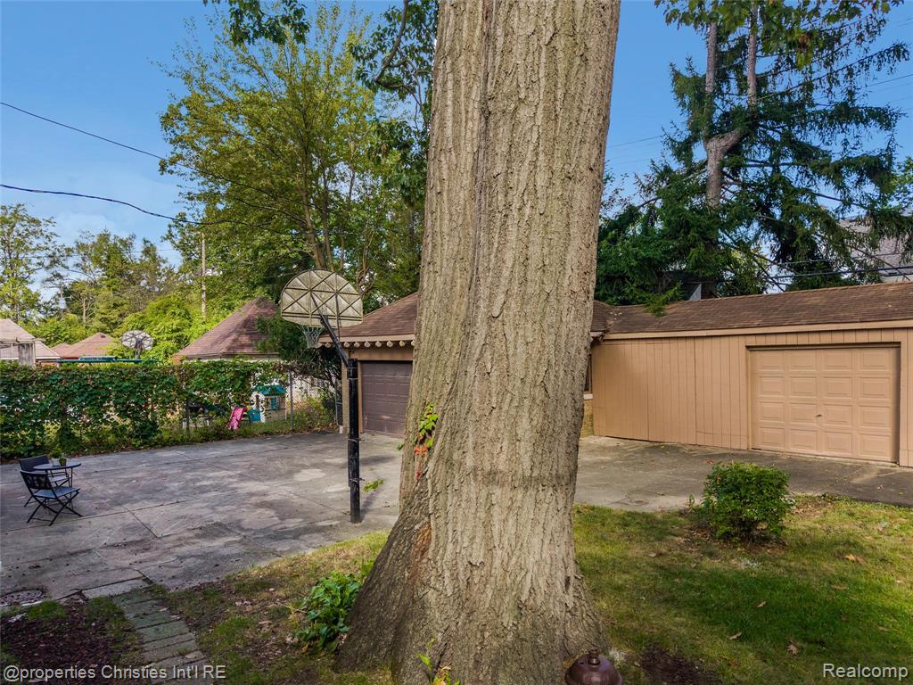 18974 Fairfield Street, Detroit, MI 48221 — Photo 55