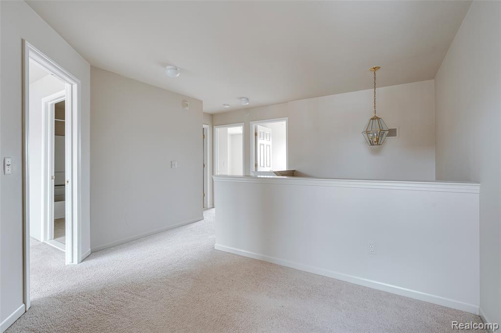 432 CHERRY ORCHARD Road, Canton, MI 48188 — Photo 28
