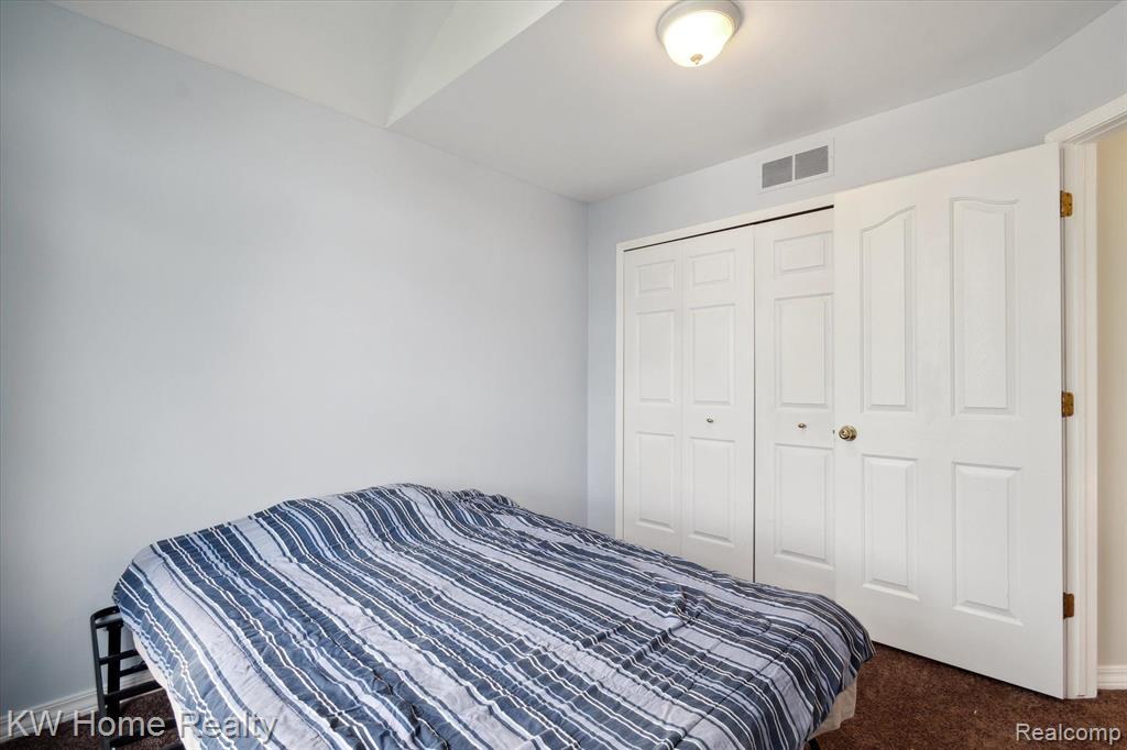 5746 CARY Drive, Ypsilanti, MI 48197 — Photo 29