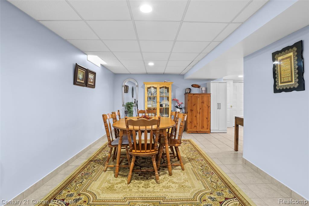 5296 Chase Road, Dearborn, MI 48126 — Photo 21