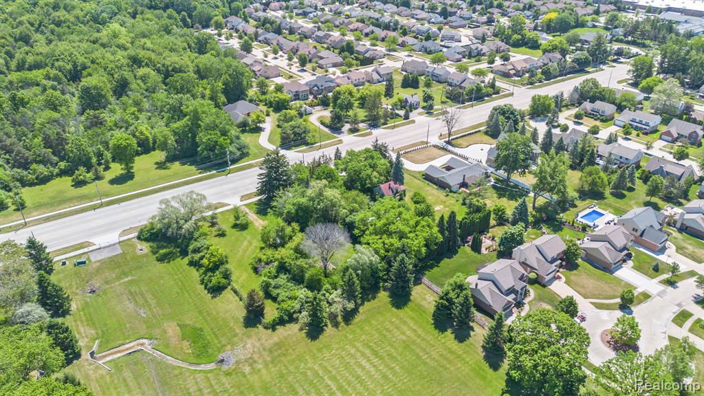 42021 Dequindre Road, Troy, MI 48085 — Photo 14