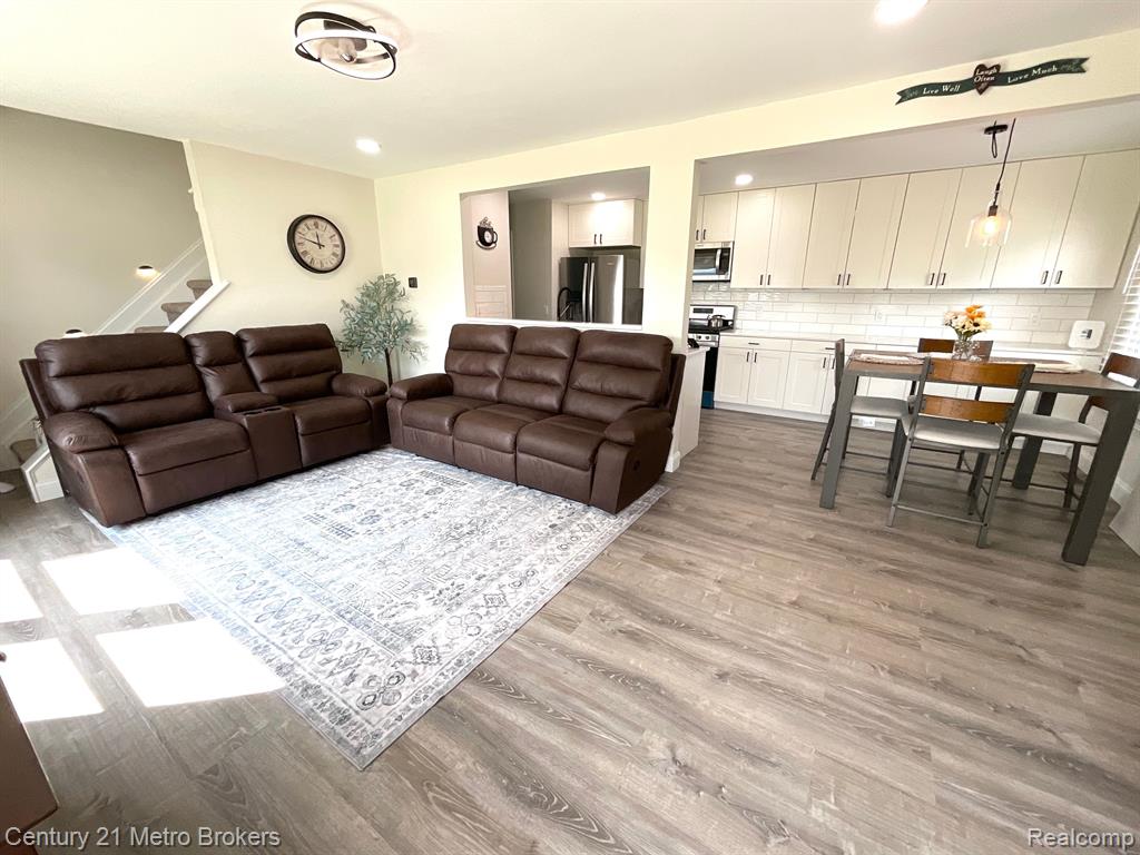 9446 PARKWOOD N, Davison, MI 48423 — Photo 15