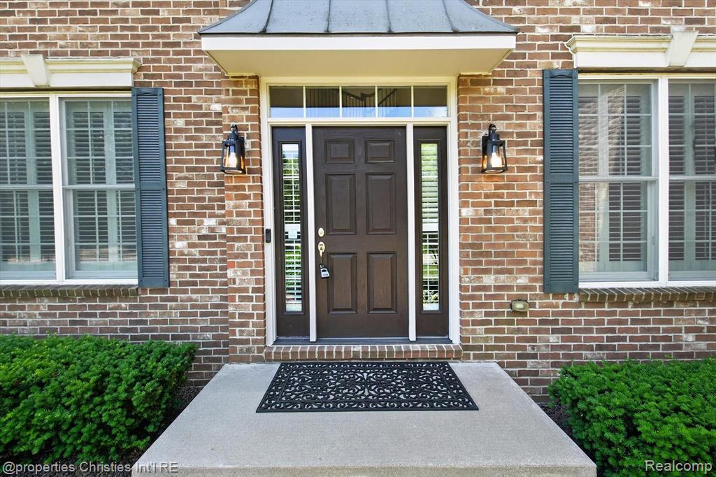 46592 Pinehurst Circle N - Photo 5