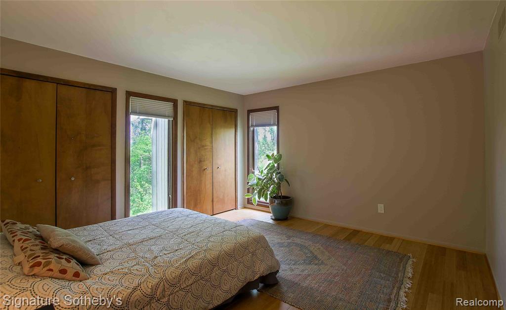 4945 Whitlow Court, Commerce Twp, MI 48382 — Photo 14