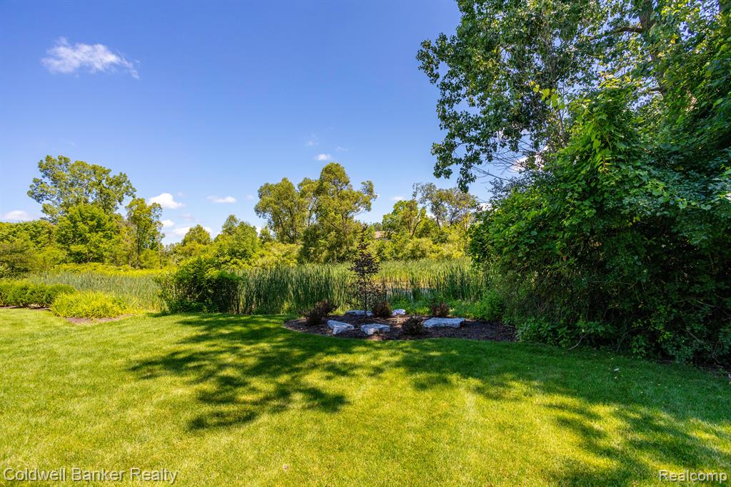 15260 MERION Court, Northville, MI 48168 — Photo 68