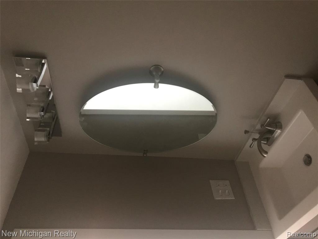 8201 Kennedy Circle, 4, Warren, MI 48093 — Photo 21
