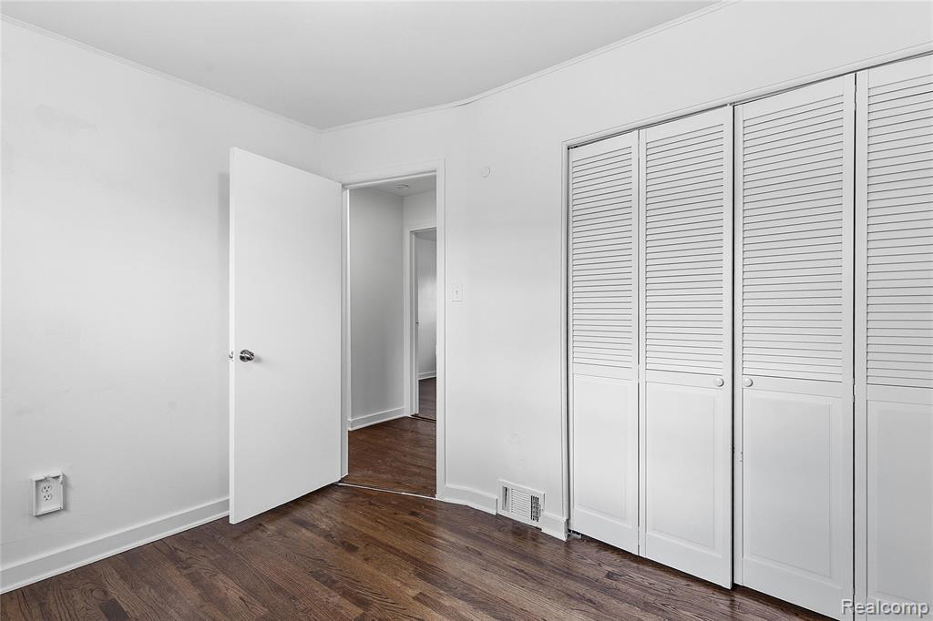 1575 W 13 Mile Road, Madison Heights, MI 48071 — Photo 19