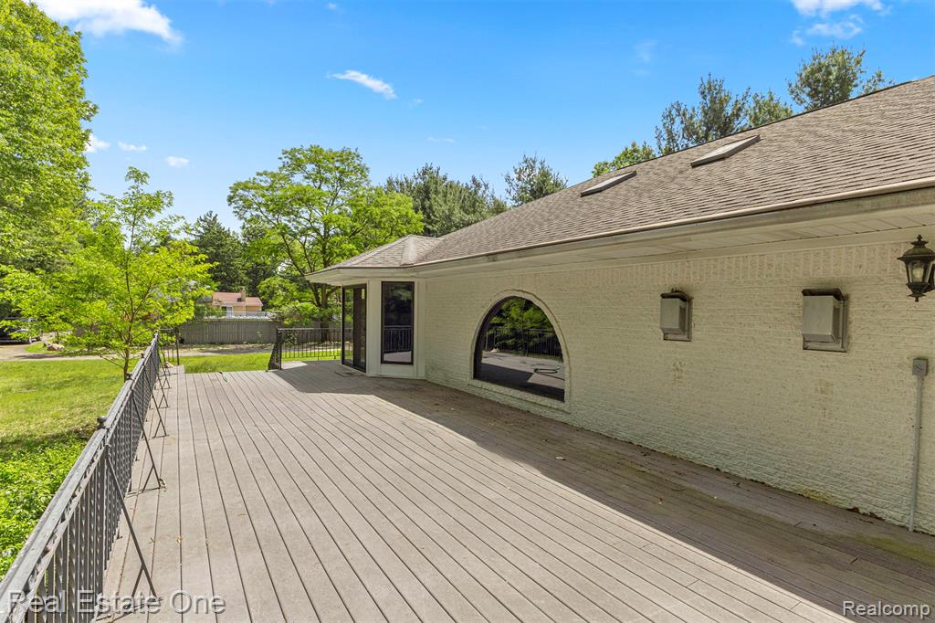 8329 Gray Street, Westland, MI — Photo 41