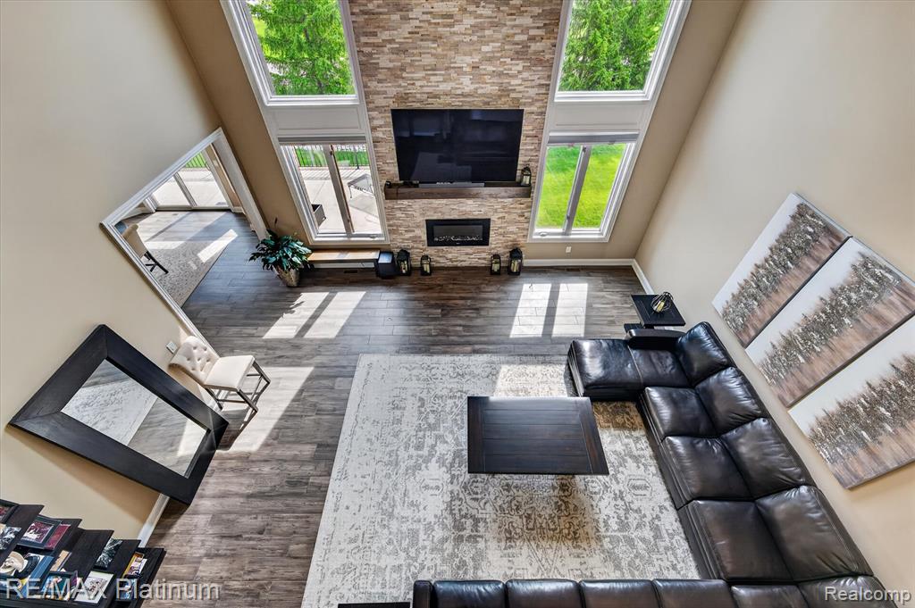 10653 Stoney Point Drive, South Lyon, MI 48178 — Photo 25