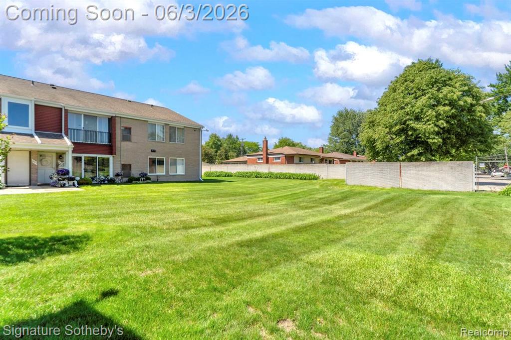 508 Sunset Lane, Saint Clair Shores, MI 48082 — Photo 35