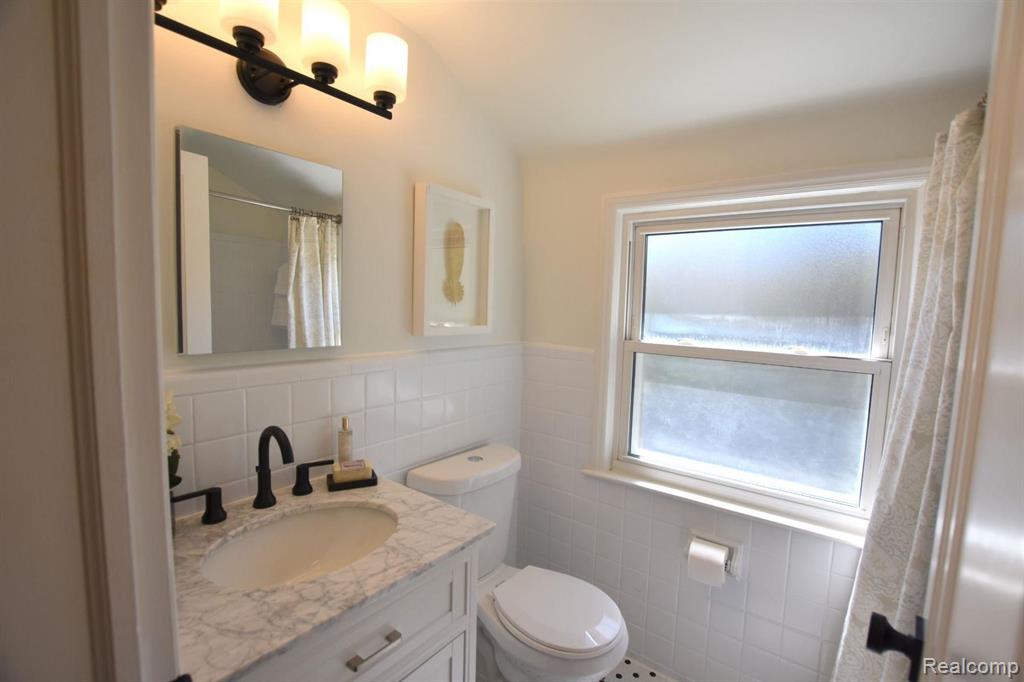 573 N OLD WOODWARD AVE, Birmingham, MI 48009 — Photo 19