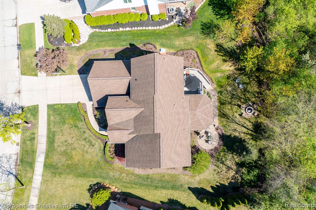 45571 IRVINE Drive, Novi, MI — Photo 54