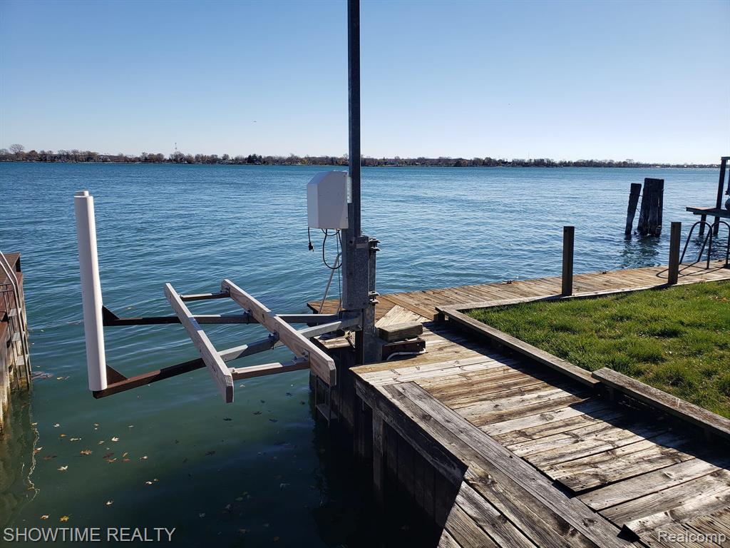 326 N Market Street, Marine, MI — Photo 2