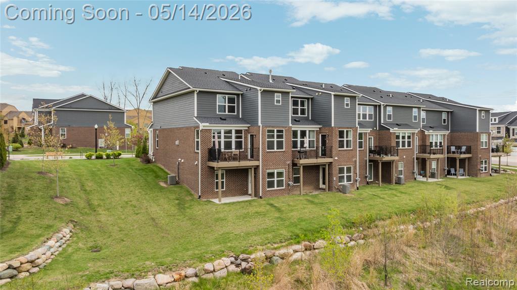 43235 Heron Drive, Novi, MI — Photo 49
