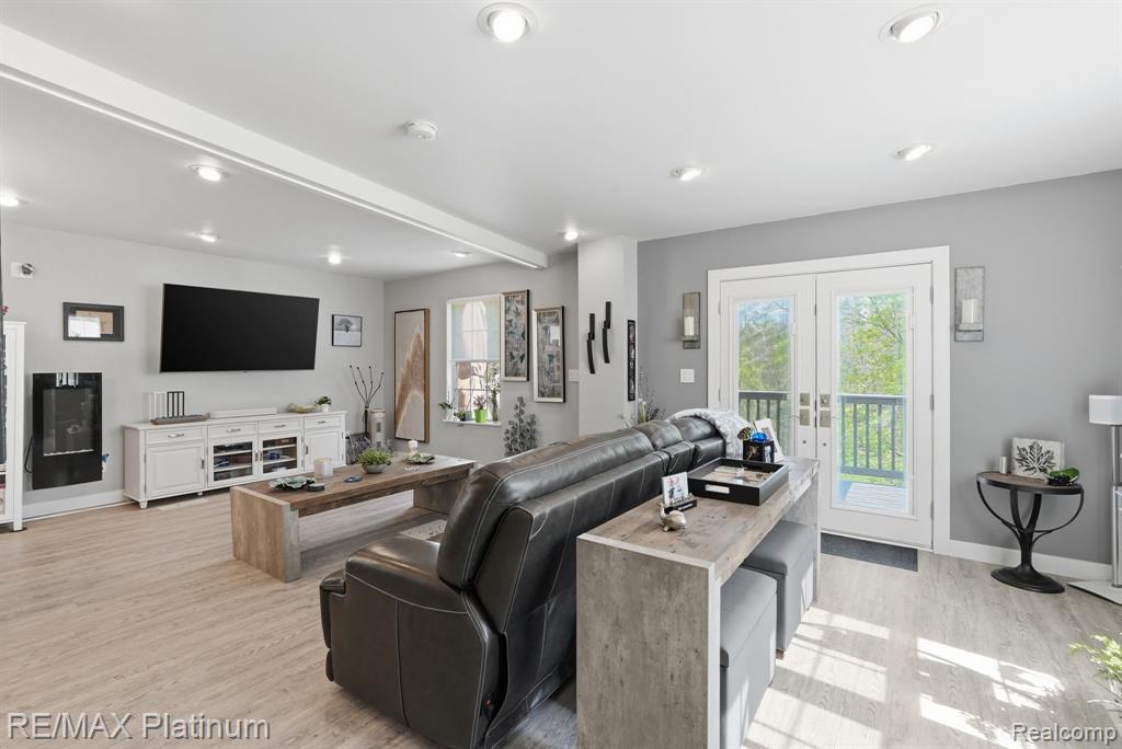 2428 Fisher Road, Howell, MI 48855 — Photo 3