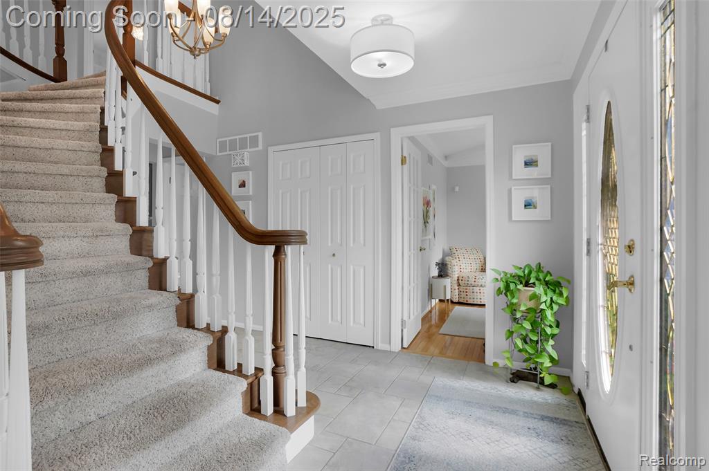 399 Silvervale Drive, Rochester Hills, MI 48309 — Photo 7