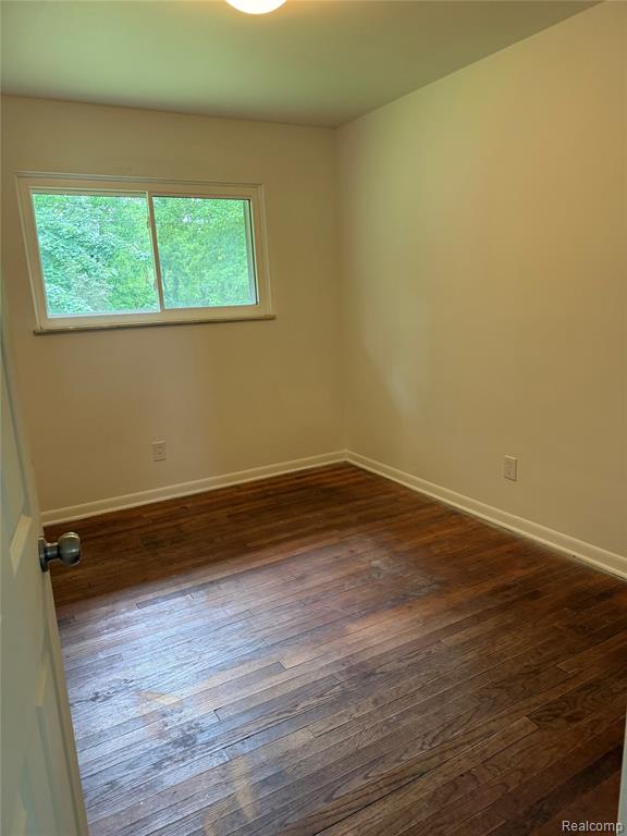 5395 Oak Grove Road, Howell, MI 48855 — Photo 11