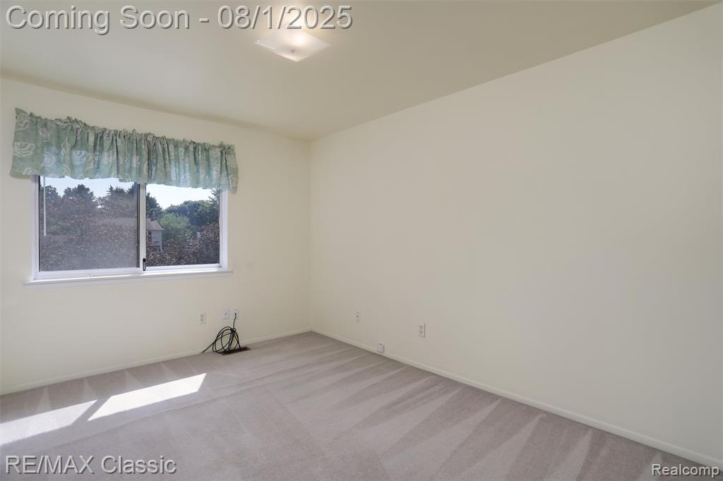 3570 Beech Drive, Ann Arbor, MI 48197 — Photo 21