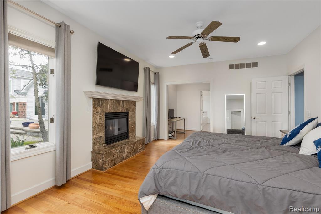 30134 Jefferson Avenue, Saint Clair Shores, MI 48082 — Photo 24