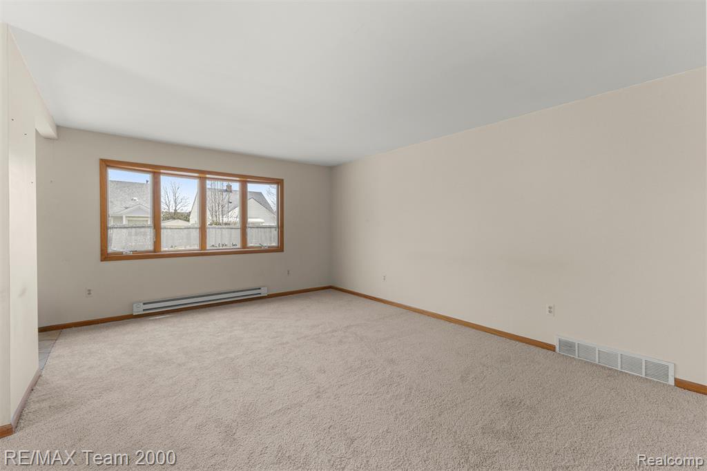 4028 18th Street, Wyandotte, MI 48192 — Photo 7