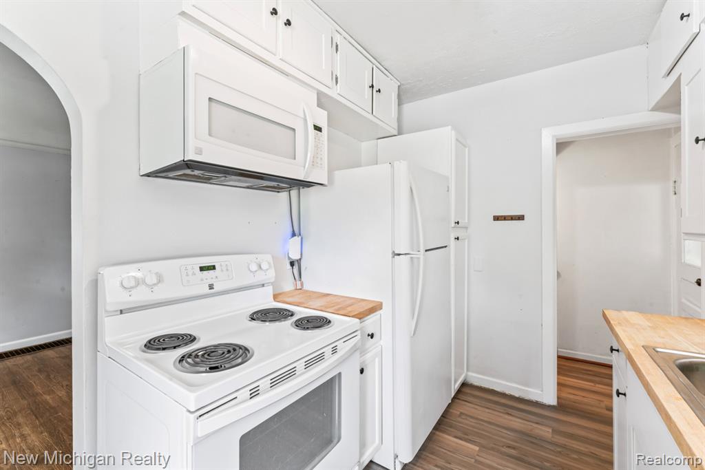 6110 Hackett, Waterford, MI 48327 — Photo 15