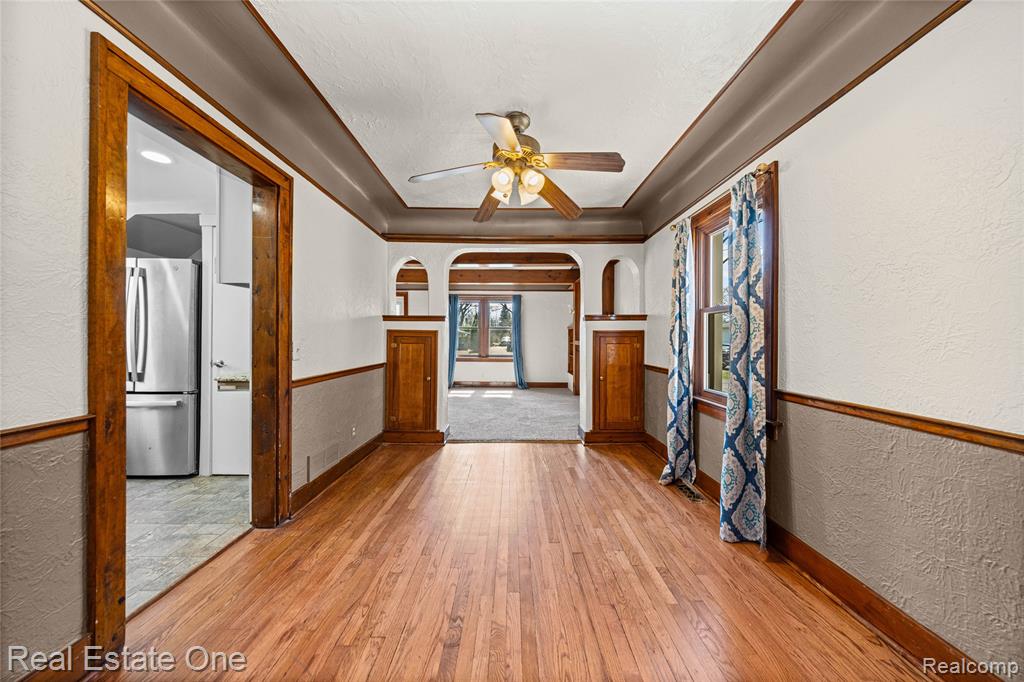 4058 Lomley Avenue, Waterford, MI 48329 — Photo 10