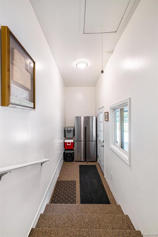 457 Inverness Street, Howell, MI 48843 — Photo 18