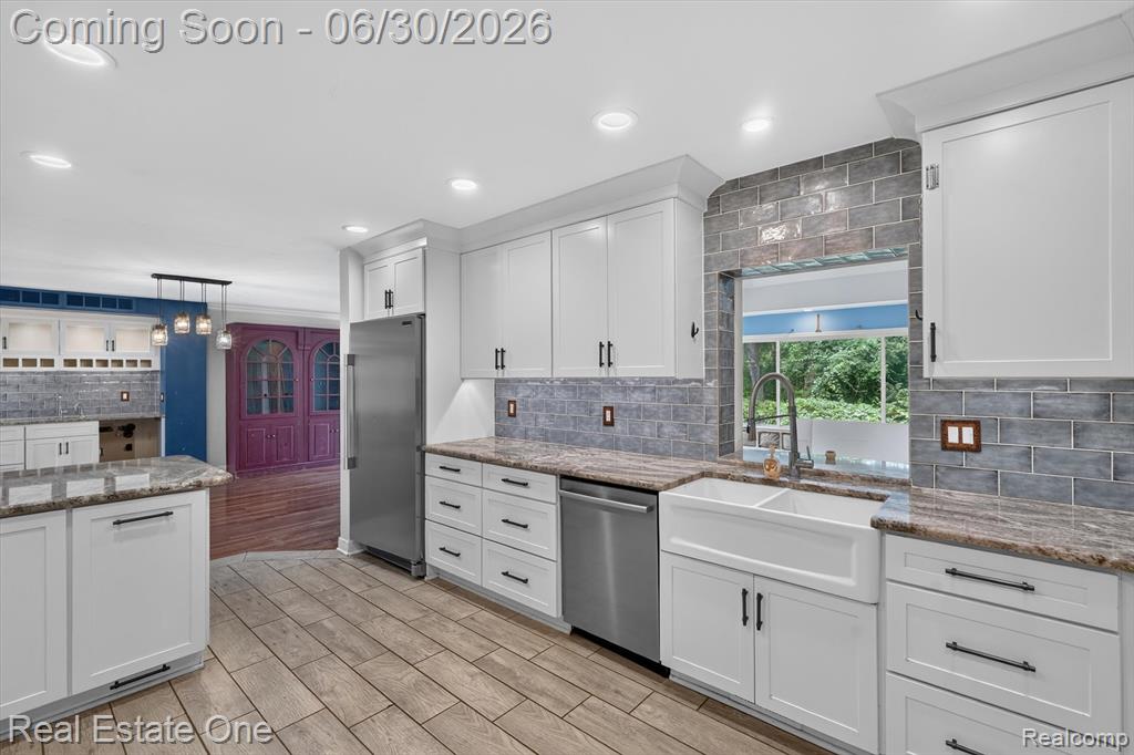 904 N Park Street, Highland, MI 48356 — Photo 15