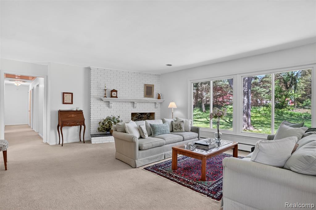 857 Helston Road, Bloomfield, MI 48304 — Photo 7