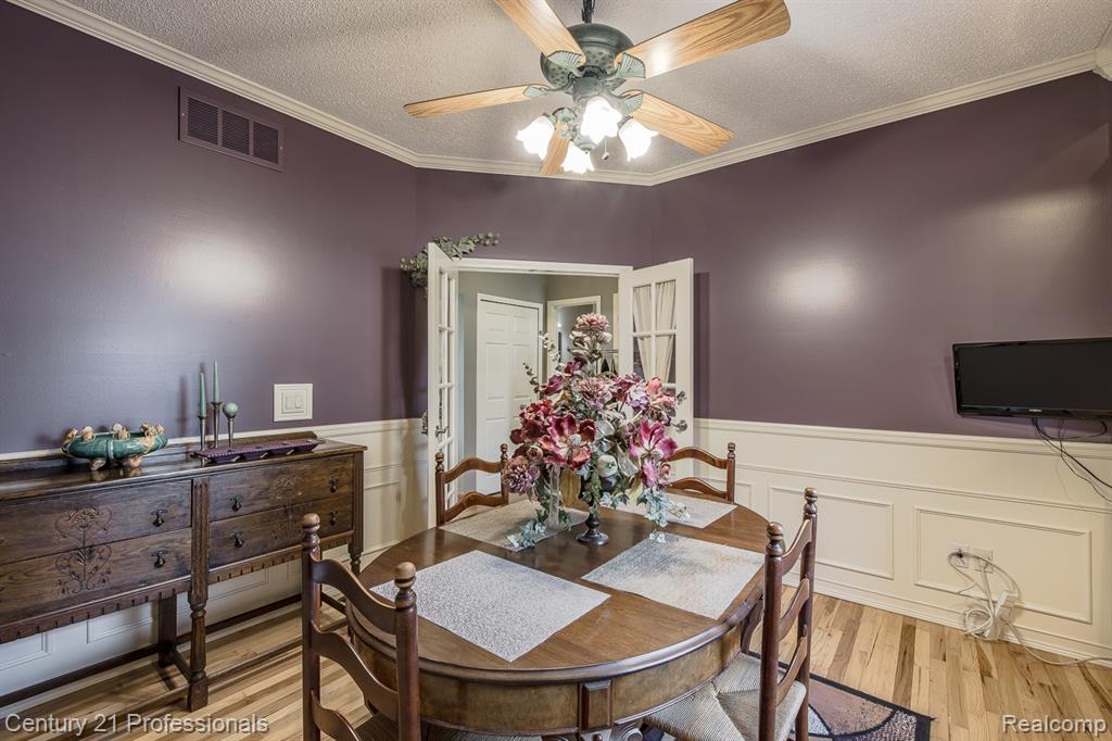 5492 E Alyssa Court, White Lake, MI 48383 — Photo 33