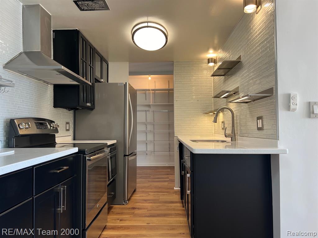 22700 GARRISON Street, 206, Dearborn, MI 48124 — Photo 9