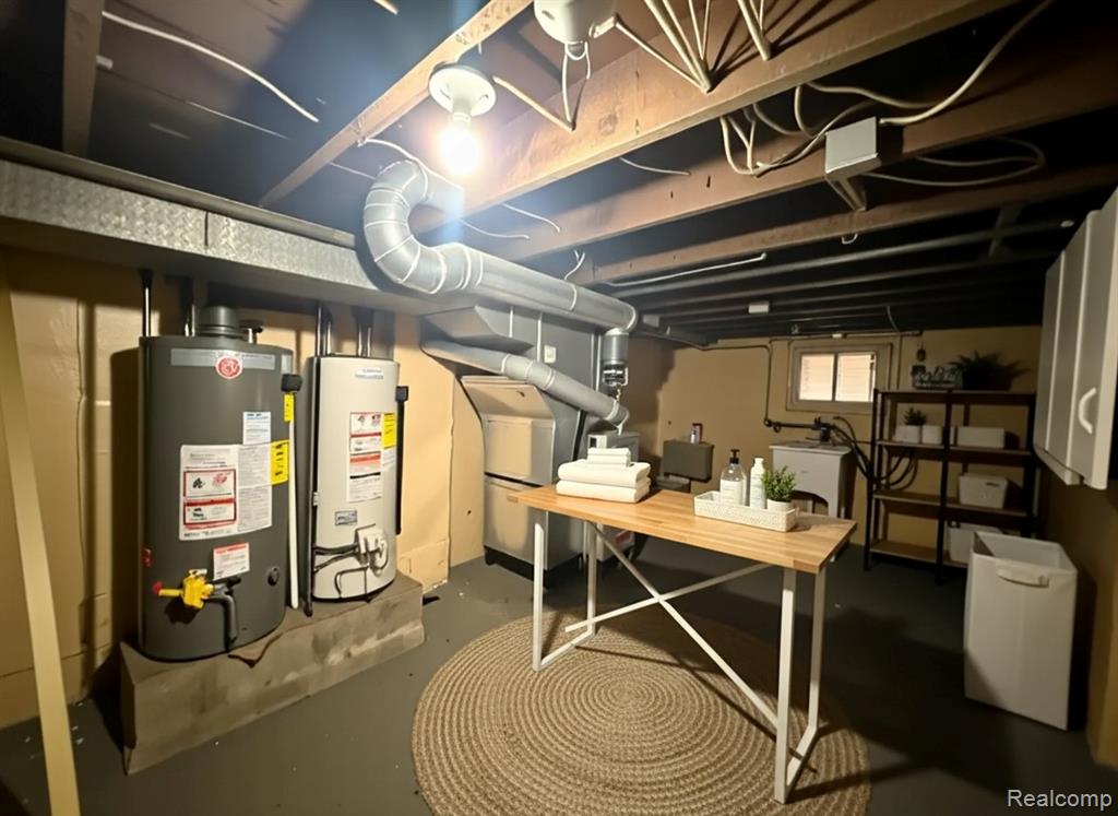 2361 Caniff Street, Hamtramck, MI, 48212