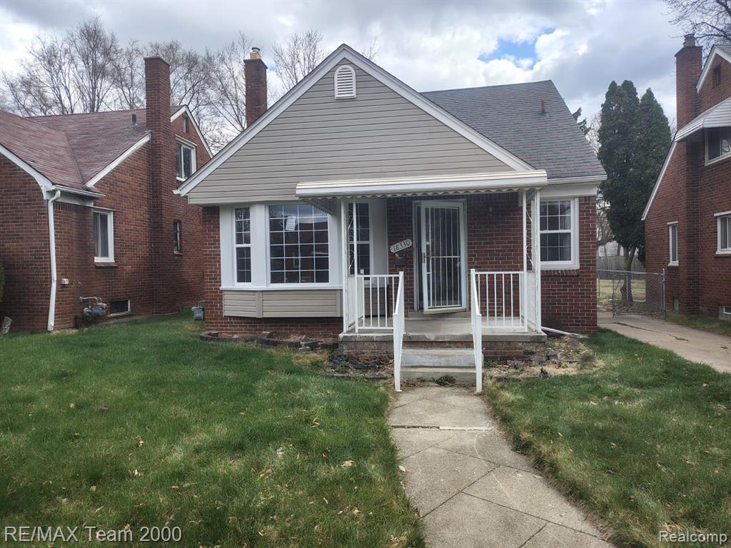 18330 Warwick Street, Detroit, MI 48219 — front exterior