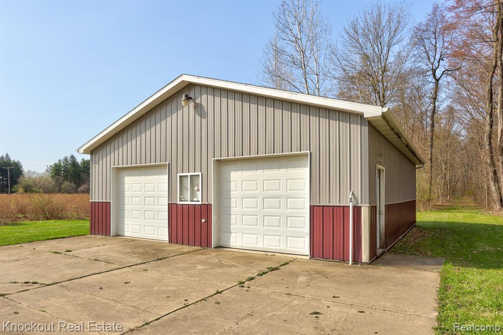 13319 Blueberry Lane, Otter Lake, MI 48464 — Photo 4