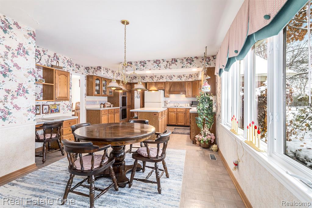 4616 Coachmaker Drive, Bloomfield Hills, MI 48302 — Photo 13