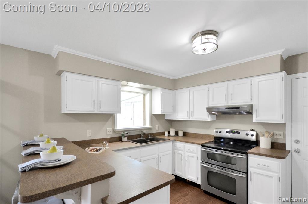 45064 Hecker Drive, Utica, MI 48317 — Photo 6