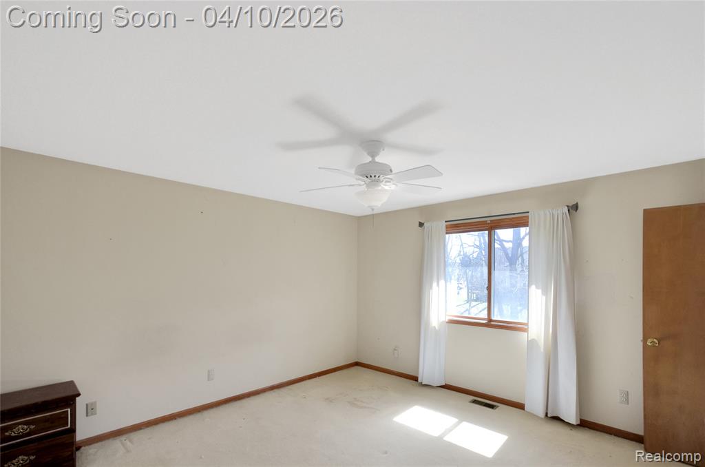 7600 Village Drive, Washington, MI — Photo 20