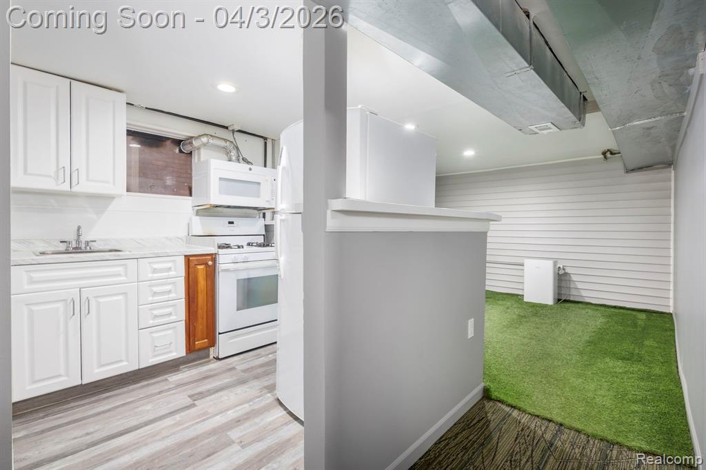 4507 OREGON Street, Detroit, MI 48204 — Photo 36