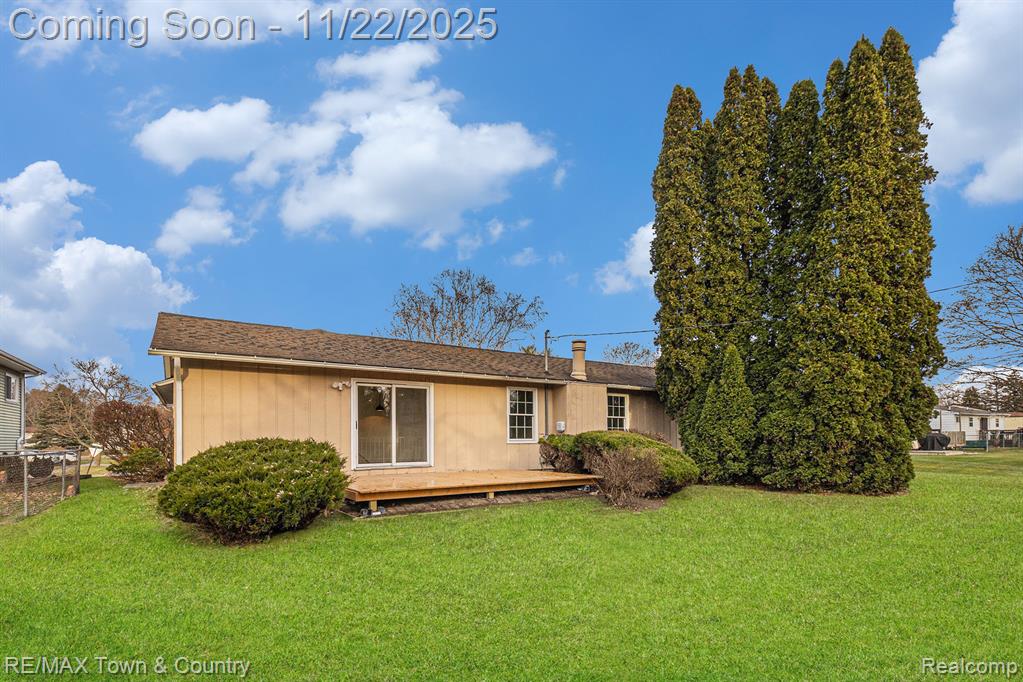 538 Autumn Drive, Flushing, MI 48433 — Photo 25