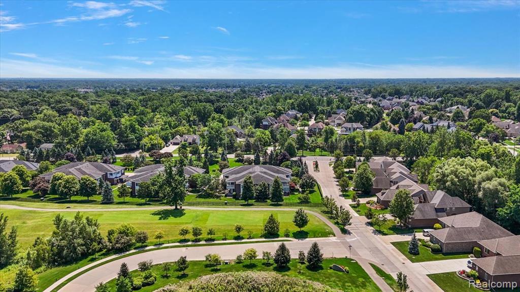 6713 Boulder Pointe Drive, Washington, MI — Photo 70