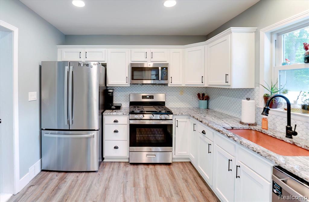 139 W WASHINGTON Street, Romeo, MI 48065 — Photo 13