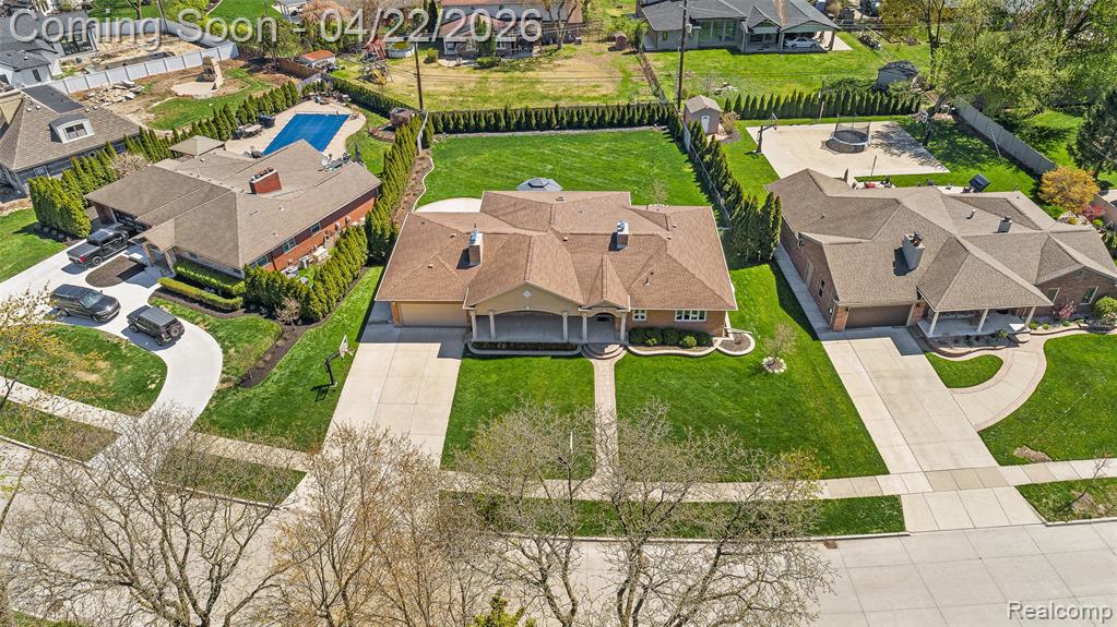 409 Crescent Drive, Dearborn, MI 48124 — Photo 4